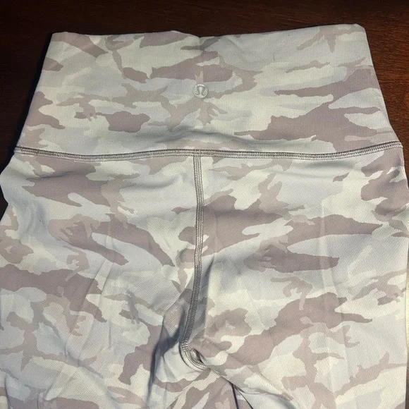 Lululemon Athletica Gray Camouflage Leggings - Picture 2 of 3